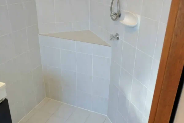 Aquashield-Bathrooms-Smart-Seal-IMG_20170624_150124-scaled-compressed
